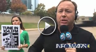Free Speech Ban by Dallas Mayor Doesn’t Stop Alex Jones Free Speech Ban by Dallas Mayor Doesn’t Stop Alex Jones