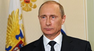 Far East reporters propose Gold Star award for President Putin