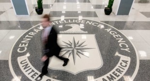 CIA wants to delete thousands of emails as Obama administration stalls release of torture report