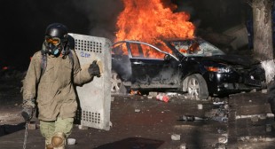 15 terrifying images from Kiev’s 2014 Maidan revolution