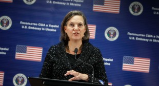 “Bigger role” for US in Minsk II accords: Are you sure, Ms. Nuland?