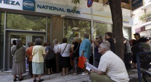 Greek banks to go bankrupt Monday if no debt deal – FT