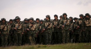 Bulgaria to stage military drills near Macedonian border amid worsening refugee crisis
