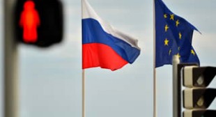 British Politician Slams EU for Introducing Sanctions Against Russia