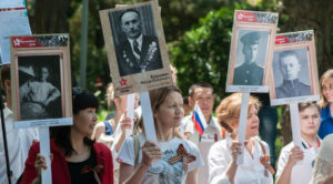 Russians Remember Their WWII Vets