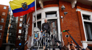 Ecuadorian Foreign Ministry Reaffirms Asylum for WikiLeaks Founder Assange