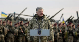 Last chance to stay in power? Ukrainian President Poroshenko signs decree on martial law