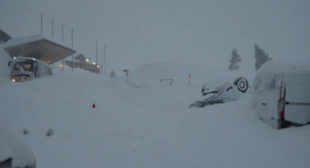 Winter Storm in Alps: Avalanche Crashes Into Swiss Hotel