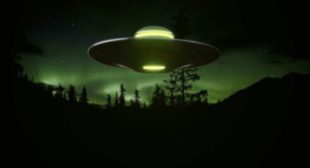 ‘UFO Fleet’? Mysterious Glowing Objects Caught on Camera off North Carolina